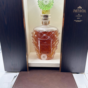 Patron en Lalique: Serie 3 Extra Anejo Tequila